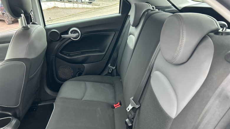 Fiat 500X 1.6 E-torQ Pop 5dr Petrol Hatchback